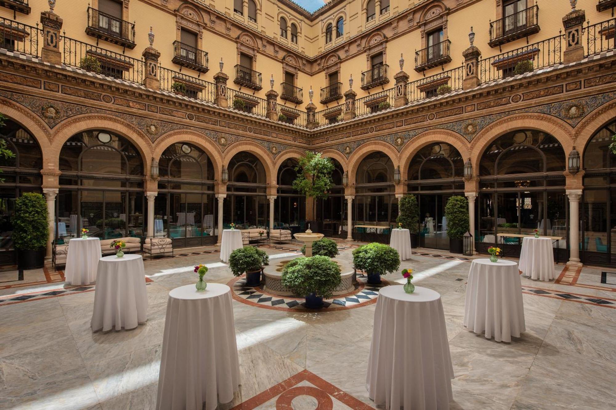 HOTEL ALFONSO XIII, A LUXURY COLLECTION HOTEL, SEVILLE СЕВИЛЬЯ 5* (Испания)  - от 28366 RUB | NOCHI